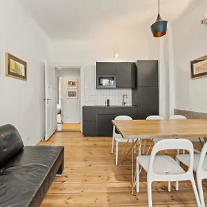 Elpilar Friedrichshain , Berlin Deutschland